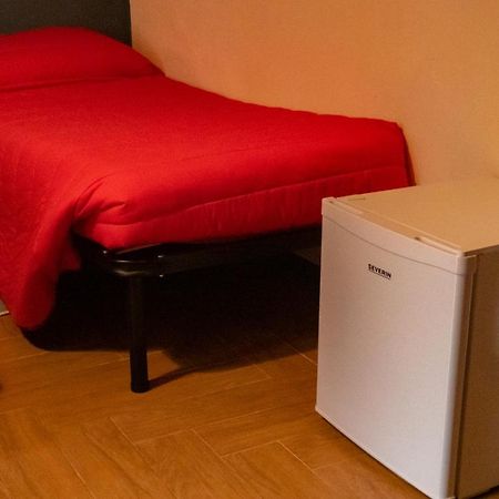 Passaggio A Sud Ovest Bed & Breakfast อีเกลเซียส ภายนอก รูปภาพ