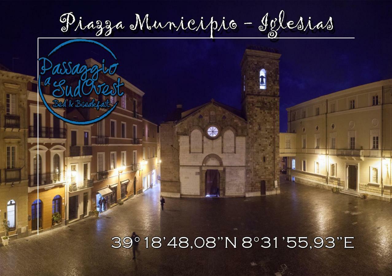 Passaggio A Sud Ovest Bed & Breakfast อีเกลเซียส ภายนอก รูปภาพ